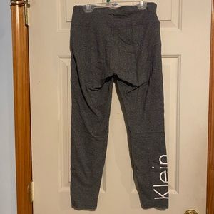 Calvin Klein Performance Gray Leggings Size Medium